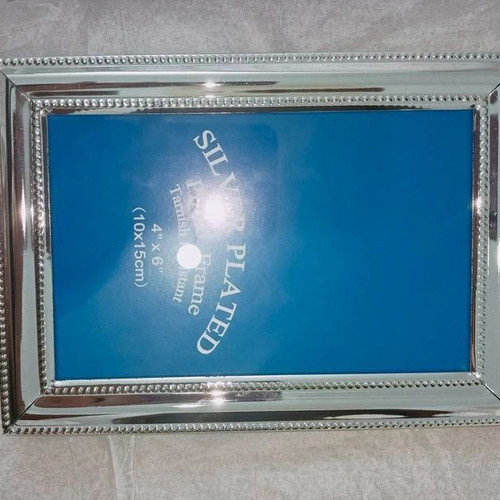 Silver Plated Photo Frame new, 10x15cm with glass and velvet back