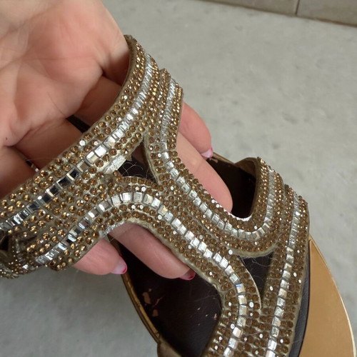Nak slippers like new with strass size 36 gold and silver
