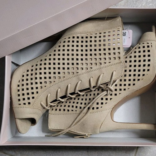 Peep toe DeeZee ankle boots new, beige, size 39