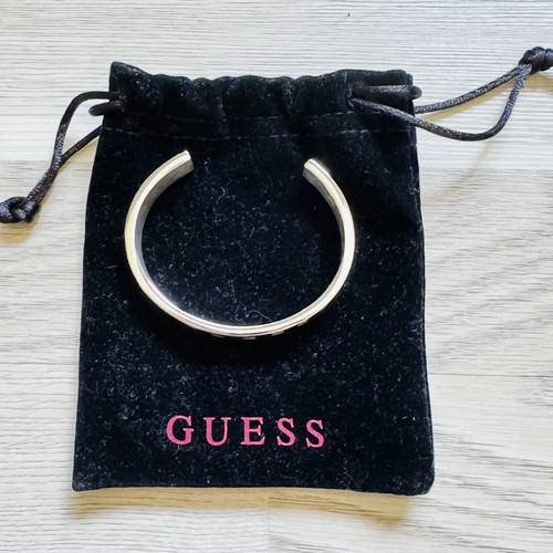 Guess enamel cuff bracelet, white and black striped