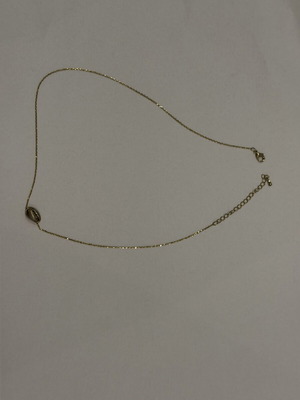 Gold-plated necklace with shell pendant