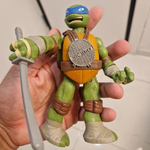 Leonardo action figure used, Teenage Mutant Ninja Turtles 2014