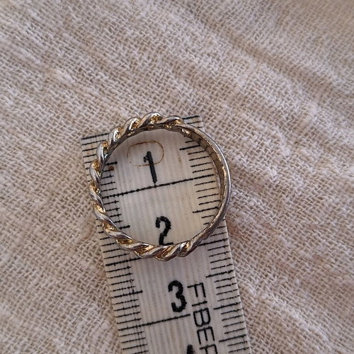 Metal chain ring used, size 8 or 18