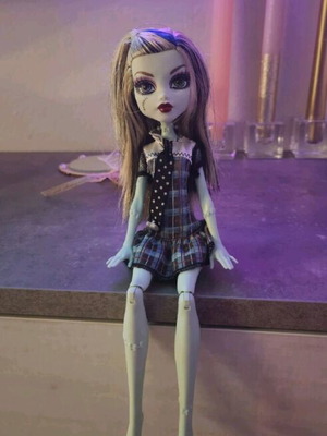 monster high frankie without dress