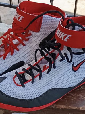 Nike inflict 3 παλαιστικά.