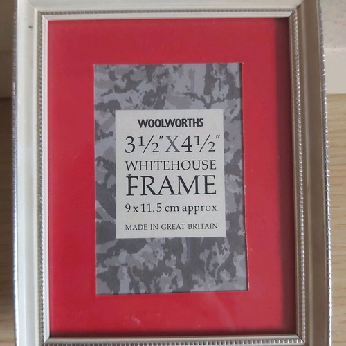 Small photo frame like new without damages