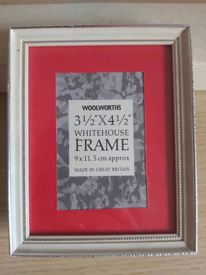 Small photo frame like new without damages