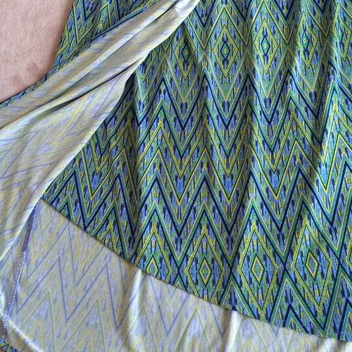 Jennifer Lopez strapless dress like new, blue multicolor, size M