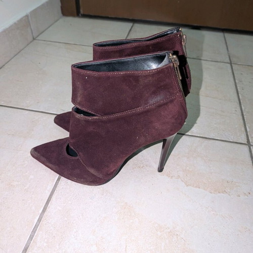 Burgundy suede heeled boots used, size 38