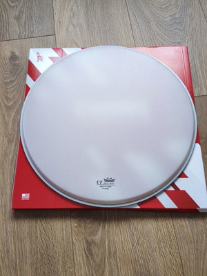 Remo UT 14" Drum Head new, coated white
