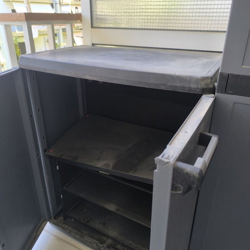 Plastic storage cabinet like new, outdoor, 83x66x38 cm