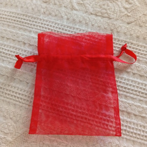 Red pouch 12x10.5 cm like new