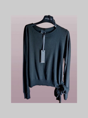 Pinko sweater new, small, black with side tie