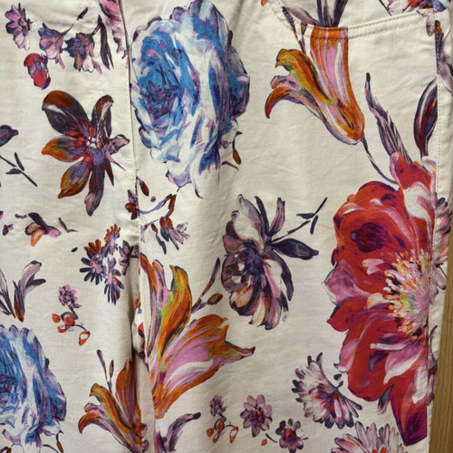Stehmann floral pants like new, size L 40 12, multicolor