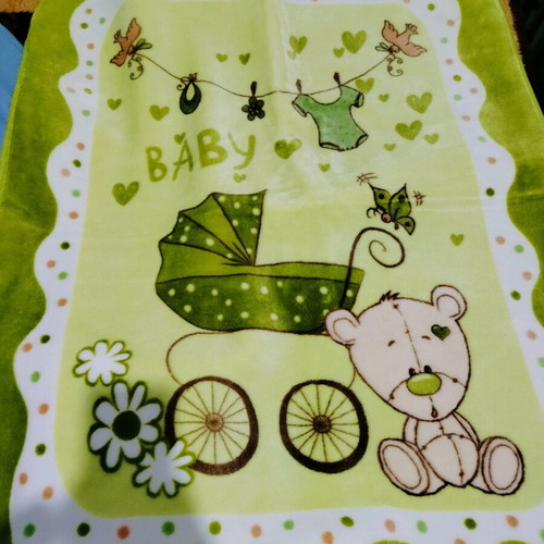 Baby blankets like new, pack of 30 for infants and babies