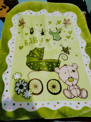 Baby blankets like new, pack of 30 for infants and babies