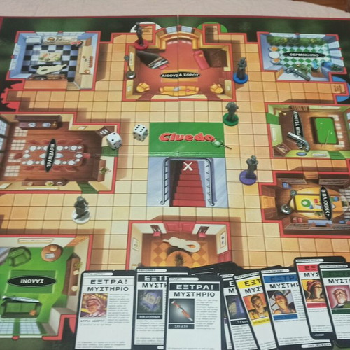 Cluedo detective board game