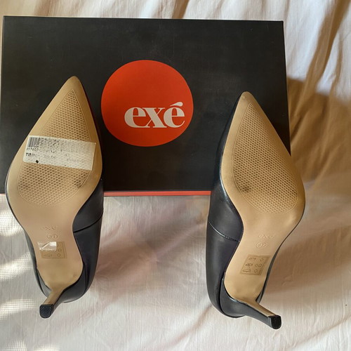 Exe black pumps new, 9 cm heel, size 37 narrow fit