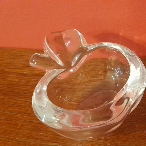 Vintage Vannes-le-Châtel crystal bowl-ashtray like new, apple shape