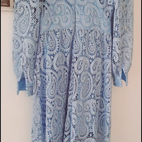 Long lace dress turquoise like new, size S