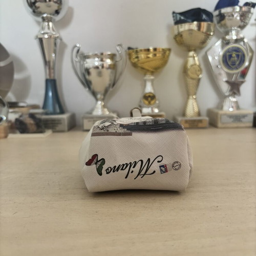 Souvenir coin purse Milano Italia like new