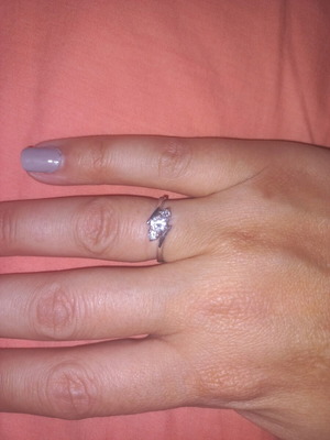 Silver ring with stones like new