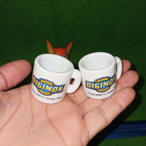 Digimon Patamon figure 1999 and two mini cups used