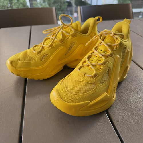 Under Armour Curry 13 Taxi basketball shoes brand new, size 41, yellow