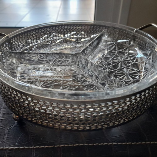 Crystal serving dish for nuts used with silver base