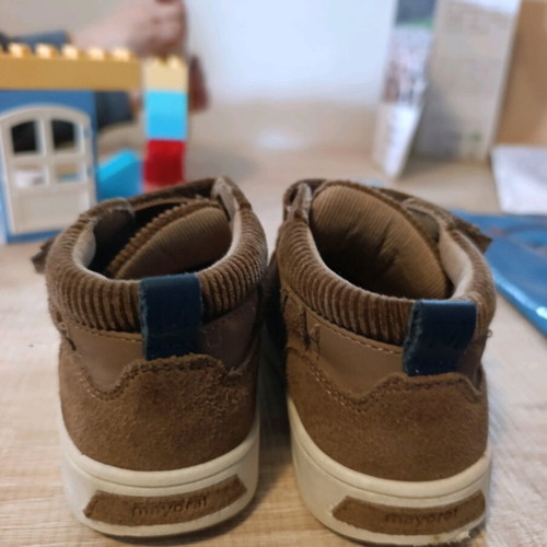 Mayoral shoes for boys size 25 used, brown boots