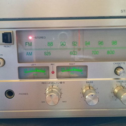 Aiwa AF-3030 Radio Amplifier with Cassette used
