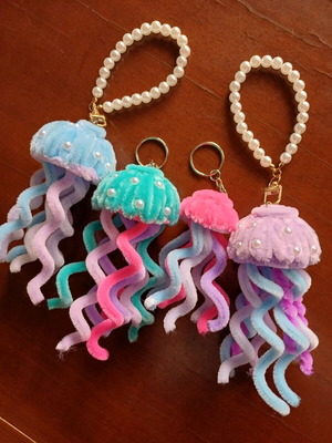 Jellyfish keychain made to order, multicolor