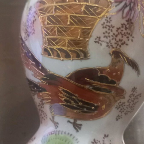 Satsuma vase like new, hand-painted Chinese