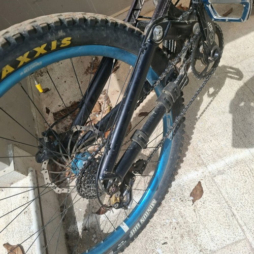 MTB Downhill Custom Commencal Furious Special Project with FoxFactory Kashima