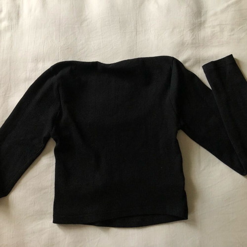 Women's short blouse and skirt set like new, black