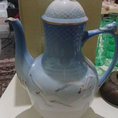 Bing & Grøndahl Seagull porcelain coffee pot vintage Denmark No. 91A