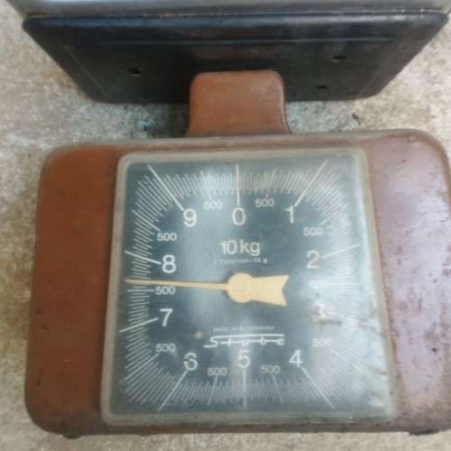 Kitchen scale used up to 10 Kg