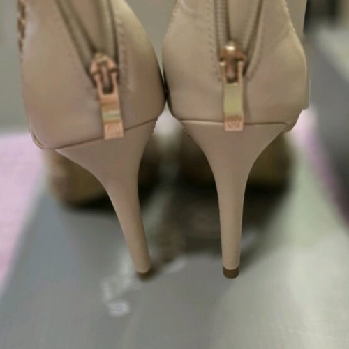 MIGATO sandals, Size 38
