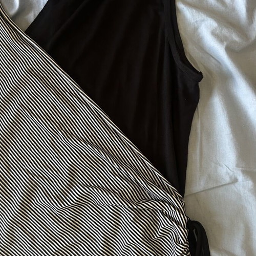 Kazi Line black and white sleeveless wrap top XL/XXL