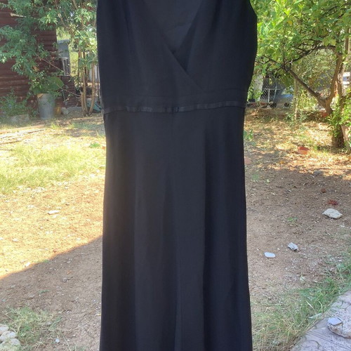 Jigsaw dress XS midi length black like new