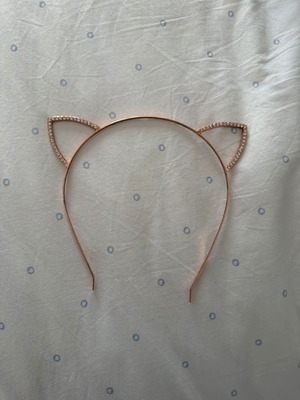 Claire’s kitty headband used, rose gold with silver crystals