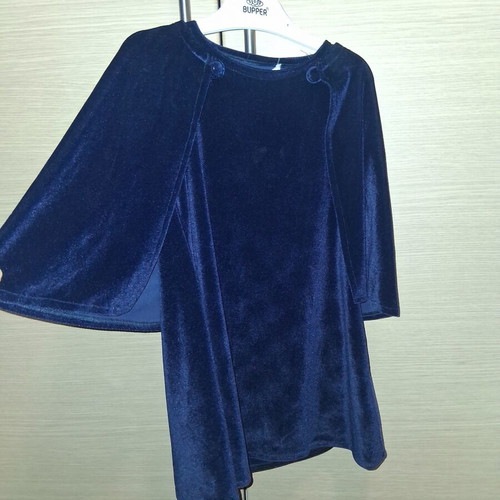 Velvet dress for girls 4 years old like new, Two In A Castle, navy blue with cape