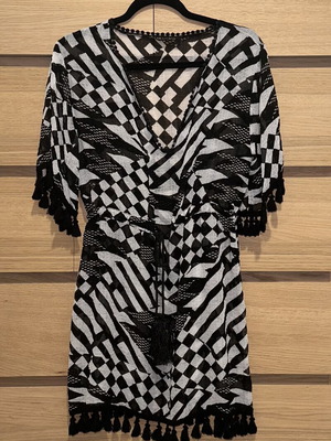 Kaftan semi sheer black and white with tassel details like new