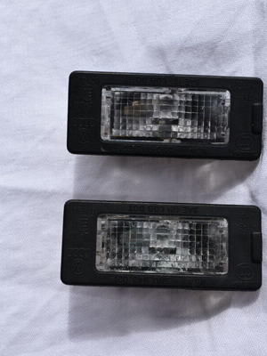 VW Golf 4 γνήσια φώτα πινακίδας 1K9943127A, σετ 2