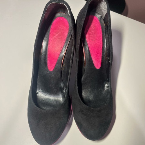 Castor pumps with 3 cm platform and 12 cm heel like new