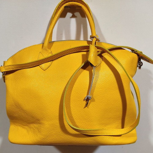 Leather yellow handbag like new, Made in Italy