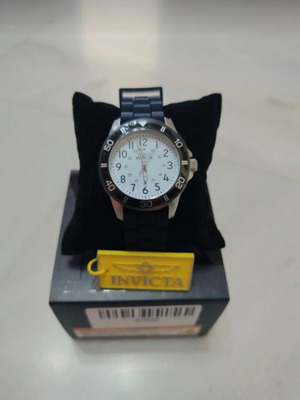 Invicta Pro Diver watch 36mm white dial new