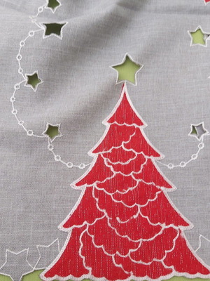 Χριστουγεννιάτικη τραβέρσα γκρι με κόφτο και δεντράκι καινούργια