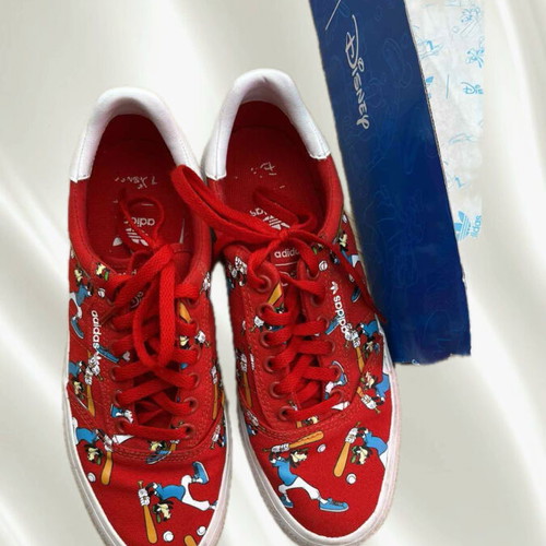 Adidas x Disney Limited Edition sneakers size 39 like new, red
