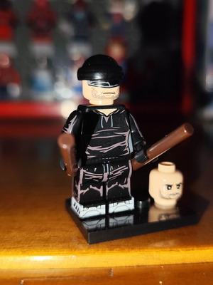 Φιγούρα Daredevil Matt Murdock Homemade Suit σαν καινούργιο με αξεσουάρ